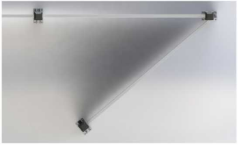 Cuando el &aacute;ngulo de intersecci&oacute;n sea inferior a 90 &deg;, instale en el lado adyacente. (2)