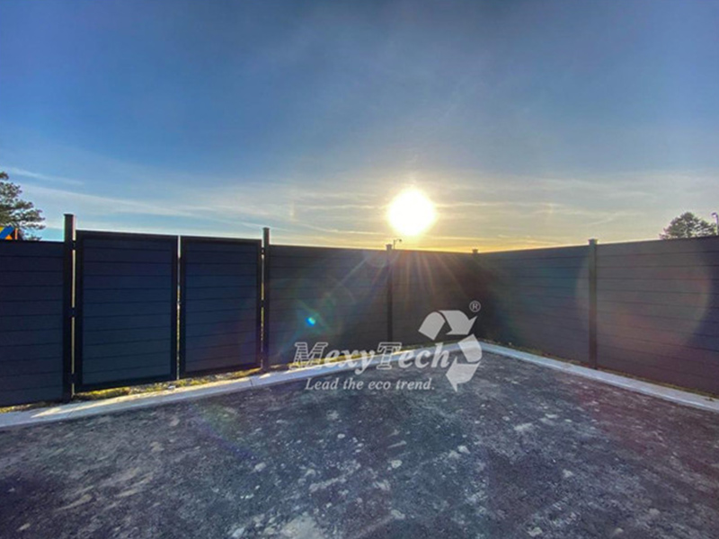 Fence-Panel-Feedback-from-Canada1