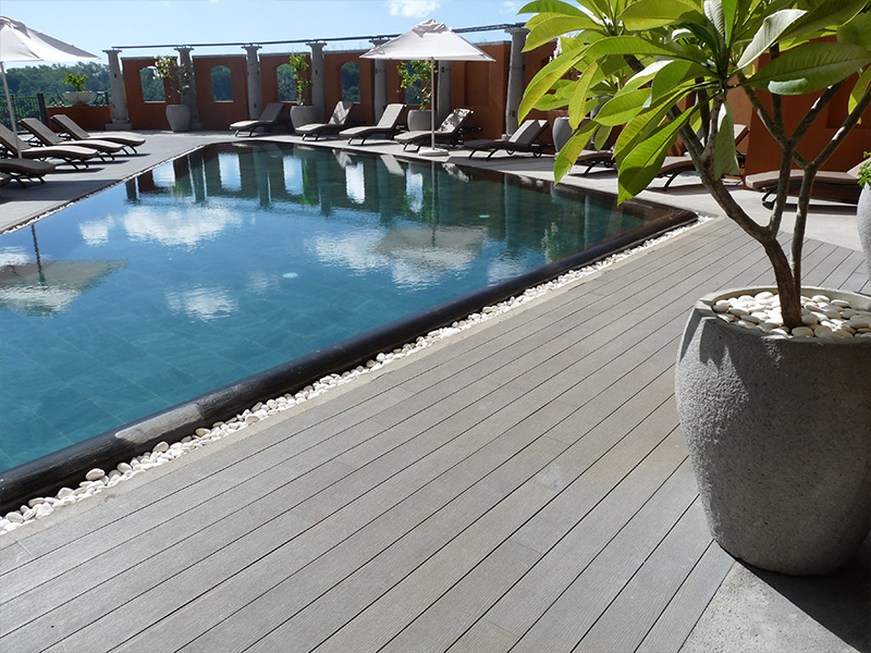 Cubierta de piscina de WPC