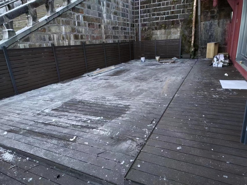 Privacy Fence Project in China (2)