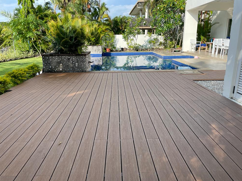 co-extrusion-decking-2